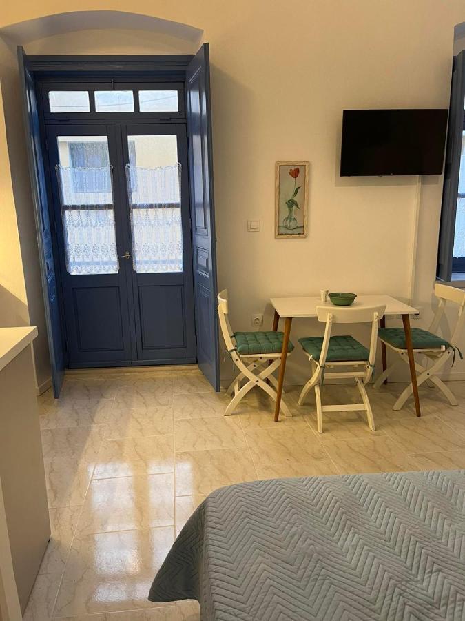 Almira Studios And Apartments Agia Marina  Exterior foto