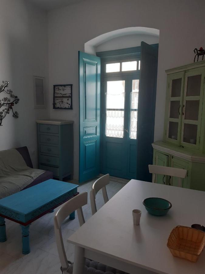 Almira Studios And Apartments Agia Marina  Exterior foto